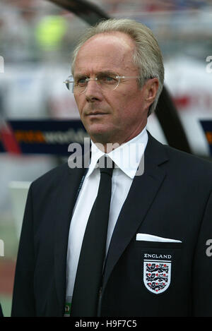 SVEN GORAN ERIKSSON ENGLAND MANAGER DU STADE D'OSAKA Osaka JAPON 12 Juin 2002 Banque D'Images