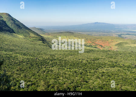 Vue sur la Grande Vallée du Rift au Kenya d'un point de vue Banque D'Images