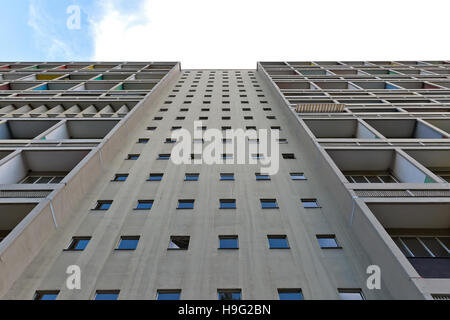 BERLIN, ALLEMAGNE - Juillet 2014 : Le Corbusier Haus a été conçu par Le Corbusier en 1957 à la suite de son concept d'Unite d'habitation (Logement) Banque D'Images