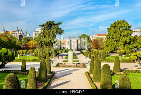 Jardin parterre du parc del Buen Retiro - Madrid, Espagne Banque D'Images