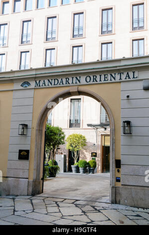 Mandarin Hotel Milano, Milan, Italie Banque D'Images