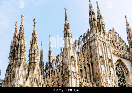 Avant de la Duomo de Milan, la cathédrale de Milan, Italie Banque D'Images