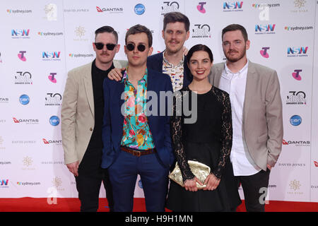 Sydney, Australie. 23 novembre 2016. tbc arrive sur le tapis rouge pour le 30e Prix ARIA à l'étoile, Pyrmont, Sydney. Credit : Crédit : Richard Milnes/Alamy Live News Banque D'Images