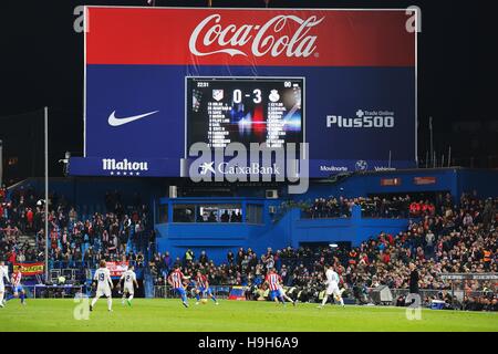 Madrid, Espagne. 19 Nov, 2016. Vue générale Football/soccer : "La Liga espagnole Santander' match entre l'Atletico de Madrid 0-3 Real Madrid au stade Vicente Calderon à Madrid, Espagne . © Kawamori Mutsu/AFLO/Alamy Live News Banque D'Images