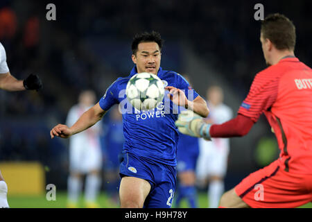 Leicester, Royaume-Uni. 22 Nov, 2016. Shinji Okazaki (Leicester) Football/soccer Ligue des Champions : match du groupe G entre Leicester City 2-1 Club Brugge au King Power Stadium à Leicester, Angleterre . © EXTRÊME-ORIENT PRESSE/AFLO/Alamy Live News Banque D'Images