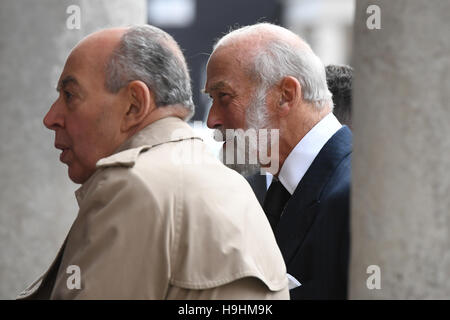 Le Prince Michael de Kent en arrivant à la Chapelle Grosvenor à Londres de Mayfair pour un service commémoratif pour commémorer la vie de Raine Spencer, la belle-mère de Diana, princesse de Galles, qui est décédé le mois dernier de 87 après une courte maladie. Banque D'Images