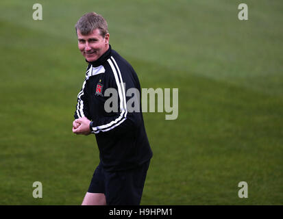 Dundalk manager Stephen Kenny au cours de la séance de formation au stade de Tallaght, Dublin. Banque D'Images