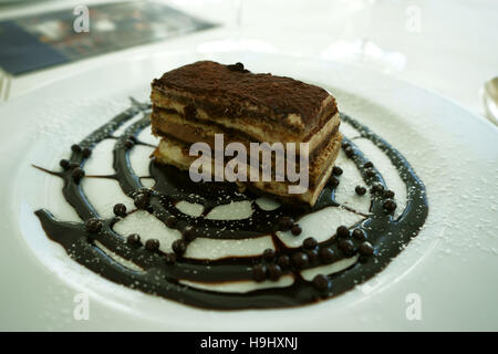 Tiramisu al caffè, gâteau italien, Naples, Italie Banque D'Images