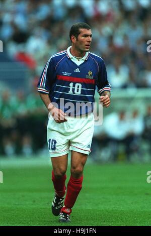 ZINEDINE ZIDANE FRANCE & JUVENTUS 30 Juin 1998 Banque D'Images