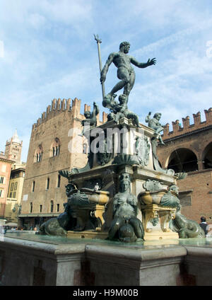 La fontaine de Neptune (Fontana di Nettuno) La Piazza Nettuno, près de la Piazza Maggiore, Bologne, Émilie-Romagne, Italie, manierism Banque D'Images