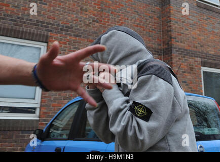 Sammi Horner, 35, Place du marché du Nord, Walsham, qui a été accusé d'encourager un délinquant en vertu de l'article 45 de la Loi sur les crimes graves, les feuilles Norwich Magistrates' Court, Norwich, Norfolk. Banque D'Images