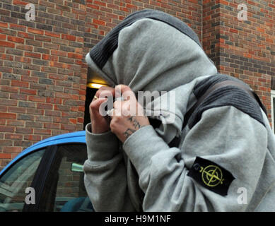 Sammi Horner, 35, Place du marché du Nord, Walsham, qui a été accusé d'encourager un délinquant en vertu de l'article 45 de la Loi sur les crimes graves, les feuilles Norwich Magistrates' Court, Norwich, Norfolk. Banque D'Images