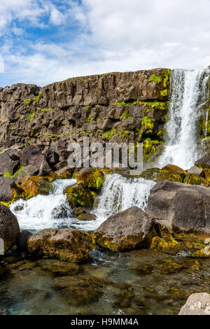 La nature, magnifique, chute de l'eau, cascade, Bingvellir, Islande, point d'intérêt, l'UNESCO, touristiques, cercle d'or, Banque D'Images