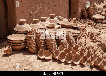 Tamengroute poterie en marocain. Banque D'Images