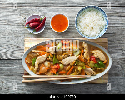 La nourriture chinoise, poulet chop suey overhead shoot Banque D'Images
