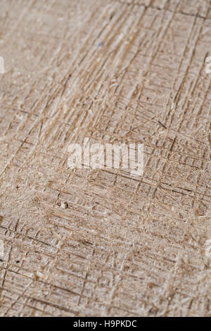 Grunge rayé et la texture de la surface en bois percé. Banque D'Images