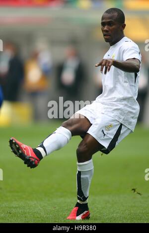 Matthieu AMOAH GHANA & Signal Iduna Park du Borussia Dortmund DORTMUND ALLEMAGNE 27 Juin 2006 Banque D'Images