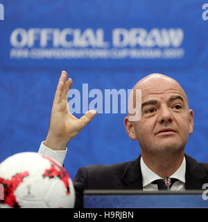 Kazan, Russie. 26 Nov, 2016. Le président de la FIFA, Gianni Infantino parle lors d'une conférence de presse avant le tirage officiel de la Coupe des Confédérations 2017 à Kazan, Russie, 26 novembre 2016. Le tournoi de soccer des huit nations débute le 17 juin 2017 et fonctionne jusqu'au 02 juillet 2017. Photo : Christian Charisius/dpa/Alamy Live News Banque D'Images