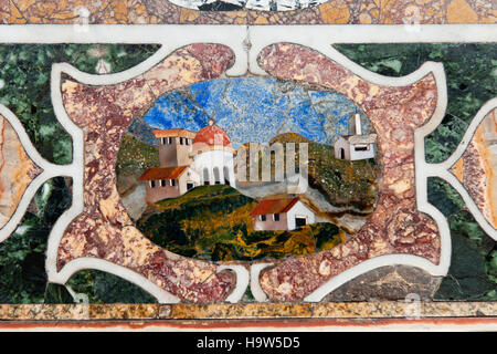 Détail de la mosaïque en marbre haut d'une table italienne dans la galerie à Attingham Park, Shropshire. Banque D'Images