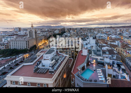Vue panoramique vue de l'établissement AC Hotel Malaga Palacio Malaga, Andalousie, Espagne Banque D'Images