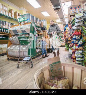 Le programme de développement rural de l’USDA soutient le développement coopératif et les projets communautaires, illustrés par l’initiative GLU-T à Mount Rainier, Maryland. Banque D'Images