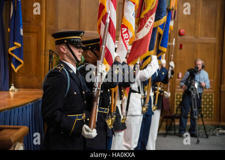 L'observance LGBT qui a eu lieu à l'auditorium Jefferson à Washington, DC, reflète l'engagement du ministère de la gestion envers la diversité et l'inclusion dans les espaces fédéraux. Banque D'Images