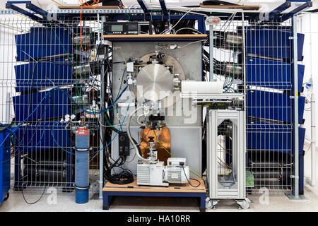 Focus Plasma NSNS-2 dans le département de transport nucléaire physique à l'Académie polonaise des sciences à Paris Banque D'Images