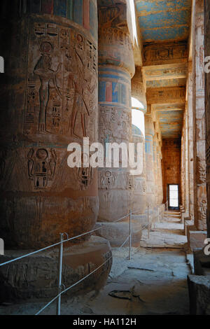 Médinet Habou, temple de Louxor, Egypte Banque D'Images