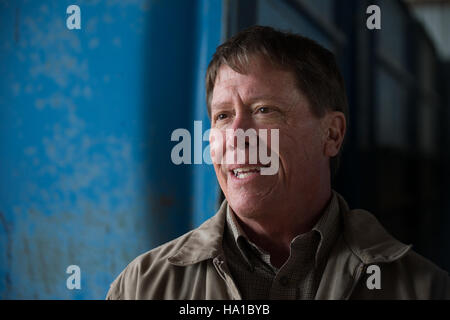 À Wakefield, en Virginie, connue comme la capitale mondiale de l'arachide, l'USDA soutient les efforts agricoles locaux avec des recherches sur les cultures de couverture, les arachides et le coton. Cette collaboration promeut des pratiques agricoles durables et stimule les économies agricoles régionales. Banque D'Images