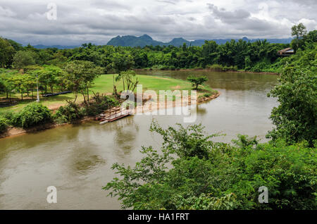 La Thaïlande vue panoramique sur la rivière Kwai et du paysage Banque D'Images