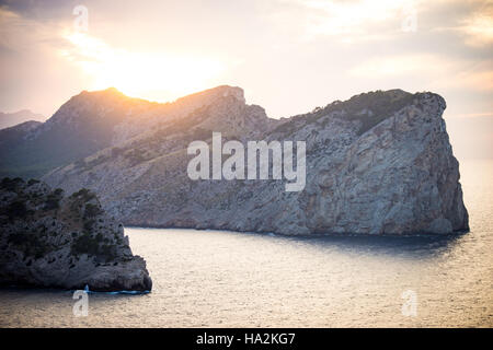 Côte rocheuse, Cap de Formentor, Majorque, Îles Baléares, Espagne Banque D'Images