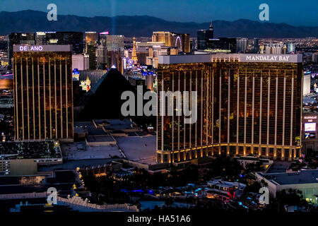 Vue aérienne de Mandalay Bay Resort and Casino, Las Vegas, Nevada, USA Banque D'Images