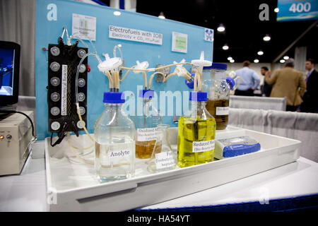 Cette image souligne l’engagement du ministère de l’énergie à faire progresser les solutions énergétiques grâce à des technologies novatrices et à des initiatives stratégiques. Banque D'Images