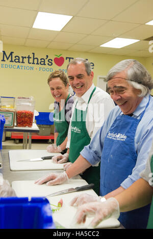 Le Département de l'énergie des États-Unis (DOE) joue un rôle clé dans l'avancement des technologies énergétiques, la gestion des ressources nucléaires du pays et la supervision de la recherche scientifique. Elle participe au développement de solutions énergétiques durables et de politiques publiques. Banque D'Images