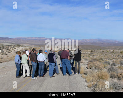 Le ministère de l'énergie continue de faire progresser les technologies d'énergie propre, en mettant l'accent sur la réduction des impacts environnementaux tout en favorisant l'efficacité énergétique et la durabilité. Cette initiative soutient la transition vers des systèmes d'énergie renouvelable. Banque D'Images