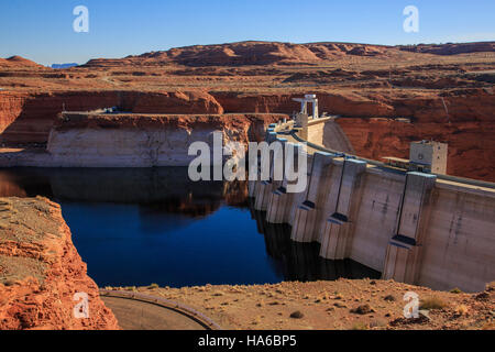 Barrage de Glen Canyon sur le Colorado River, Page, Arizona, États-Unis Banque D'Images