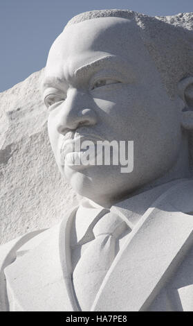 Le Martin Luther King Jr. Memorial à Washington D.C. rend hommage à l'héritage du leader des droits civiques Dr Martin Luther King Jr. C'est un hommage à sa vision de l'égalité et de la justice et un lieu de réflexion sur le progrès social et la lutte en cours pour les droits de l'homme. Banque D'Images