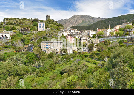 Village de montagne corse Nonza Banque D'Images