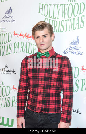 Hollywood, Etats-Unis. 27 Nov, 2016. Garrett Clayton arrive au 85e Congrès annuel Hollywood Parade de Noël 27 Novembre, 2016 à Holllywood, en Californie. © l'accès Photo/Alamy Live News Banque D'Images