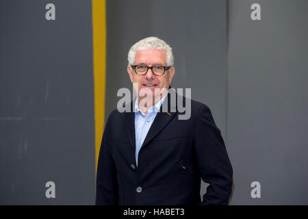 Munich, Allemagne. 29 Nov, 2016. Michael Hoelz, président de l'association des neiges Allemagne, photographié au cours d'une conférence de presse à Munich, Allemagne, 29 novembre 2016. Photo : Sven Hoppe/dpa/Alamy Live News Banque D'Images