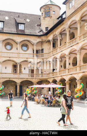 Arcades renaissance, cour intérieure du vieux château, Altes Schloss Banque D'Images