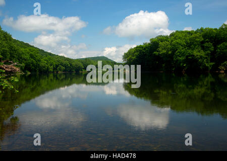 Rivière Delaware, Delaware Water Gap National Recreation Area, New York Banque D'Images