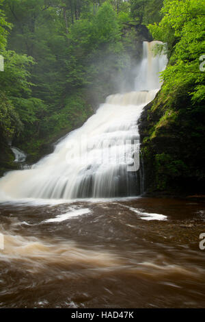 Chutes de Dingmans Dingmans Falls Trail, Delaware Water Gap National Recreation Area, New York Banque D'Images