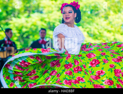 Danseurs de participer à la 23e International Mariachi Charros & festival à Guadalajara, Mexique Banque D'Images