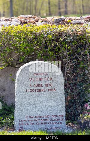 File:Pierre tombale Vlaminck cimetière Rueil-la-Gadelière Eure-et-Loir  (France).JPG - Wikimedia Commons