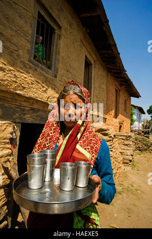 Habitants du village de Tulla Kote dans la région de Talas des, rendu célèbre par Jim Corbett dans son livre The Temple Tigers, Uttarakhand, Inde Banque D'Images