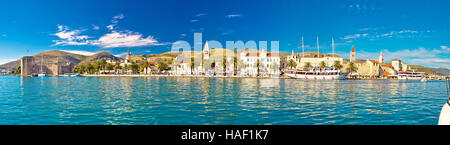 Trogir, site du patrimoine mondial de l'image panoramique en Dalmatie, Croatie Banque D'Images