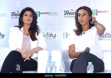 Twinkle Khanna Tanya Dubash Directeur exécutif Chef de la marque Godrej lancement Panier Nature des alternatives saines Mumbai Banque D'Images