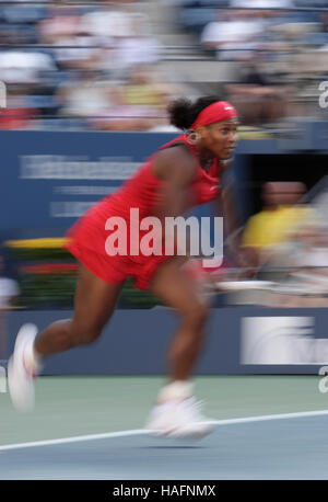 Serena Williams, USA, tournoi du Grand Chelem, l'US Open 2008, l'USTA Billie Jean National Tennis Center, New York, USA Banque D'Images