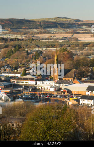 Un hiver glacial matin regardant vers le bas sur la ville de Lockerbie, Annandale, Ecosse, Royaume-Uni Banque D'Images